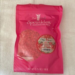 Pink Zebra Fresh Sweet Strawberry Wax Melts